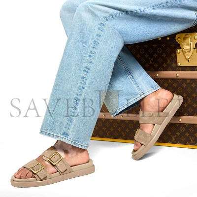 LOUIS VUITTON VENICE MULE 1AHSK6